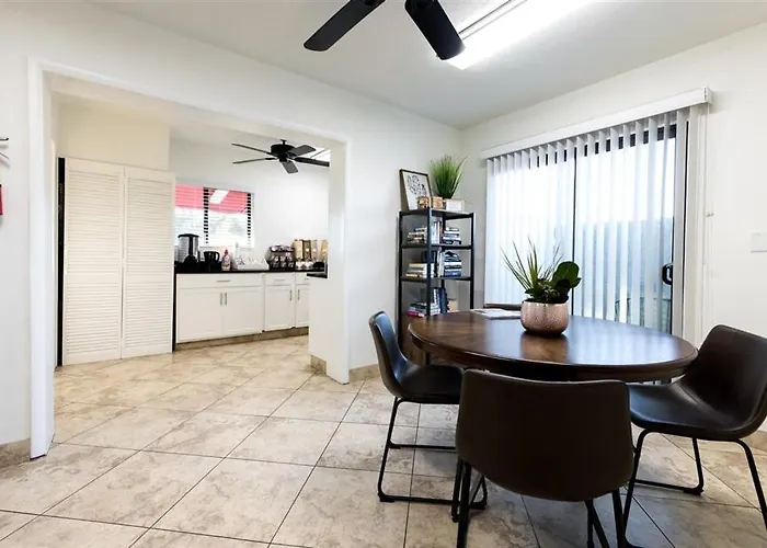 Apartment 108 Fully Furnished 1br Suite-prime Location Scottsdale