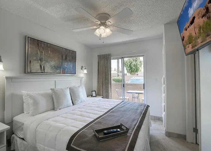 108 Fully Furnished 1br Suite-prime Location Scottsdale
